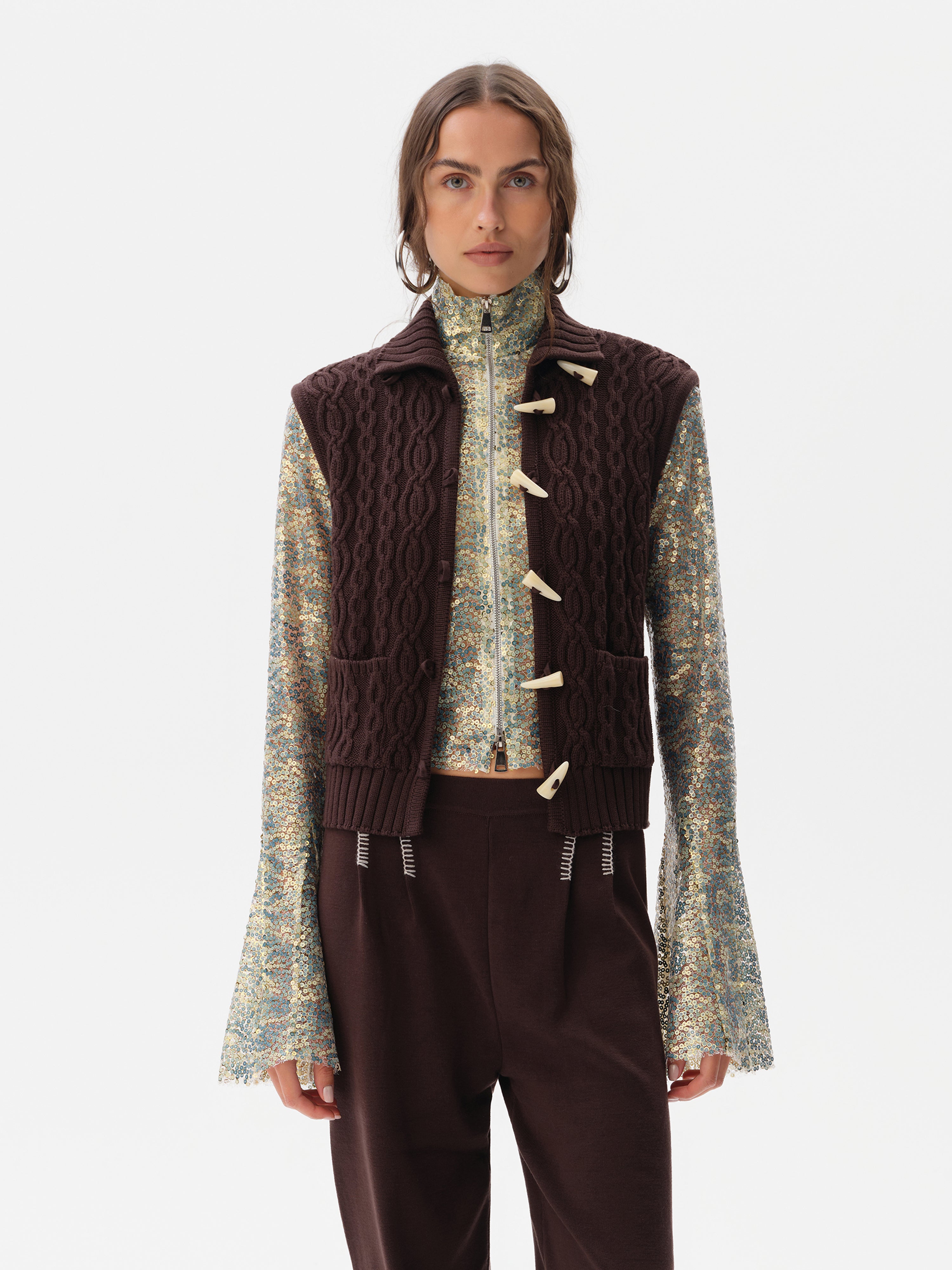 LESNA - High-neck cable knit vest with front pockets