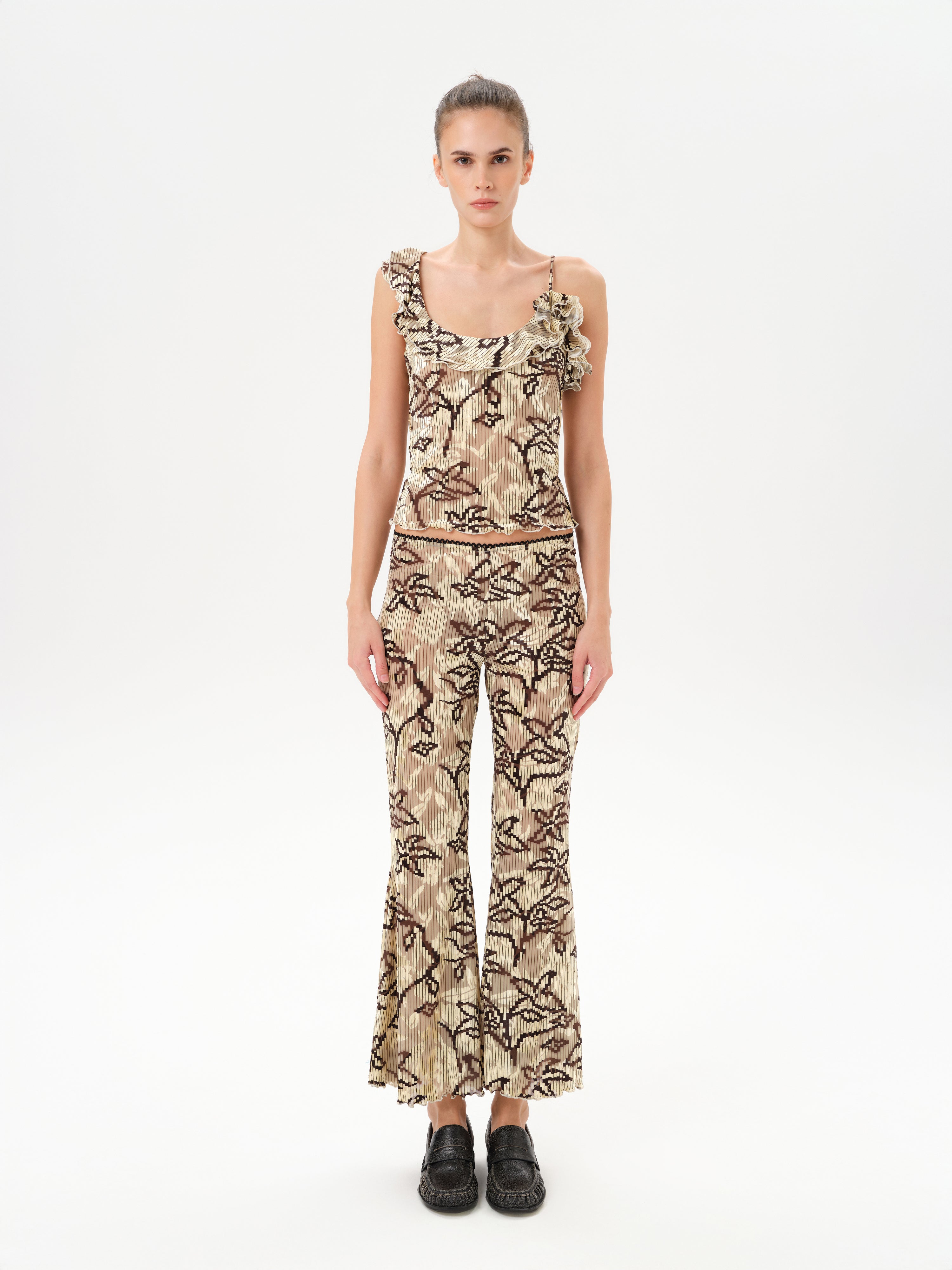 ARLA - Velvet devoré printed top with shoulder detail