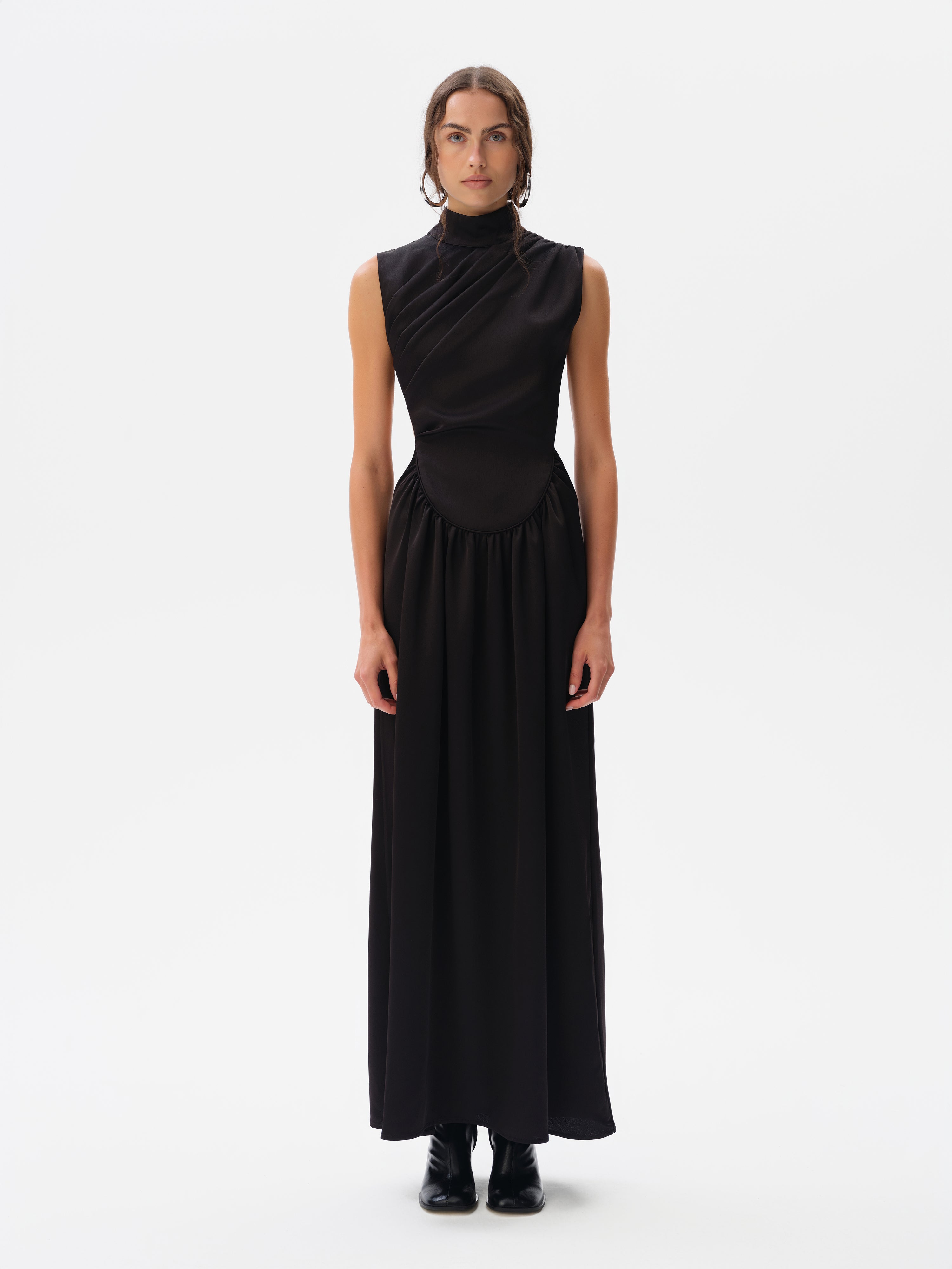 MARGOT - Open-back silver-trimmed satin maxi dress