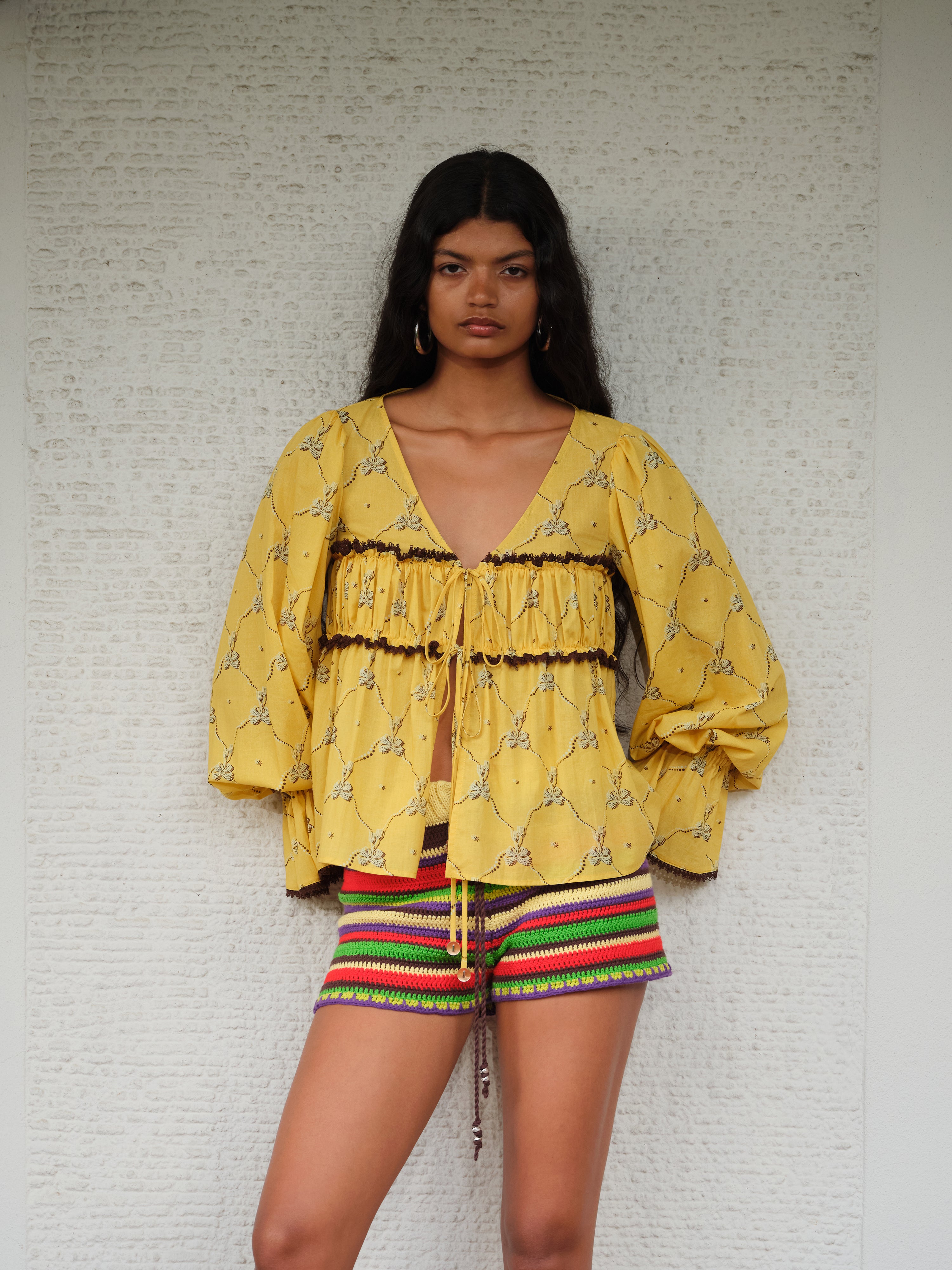 RIBY - Yellow printed flared-sleeve top