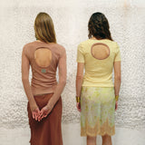 THEA - Short-sleeve top with open-back design